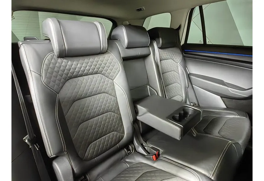 АВИЛОН - Skoda Kodiaq 1.4 TSI DSG 4X4 (150 л.с.) Белый - slide 11