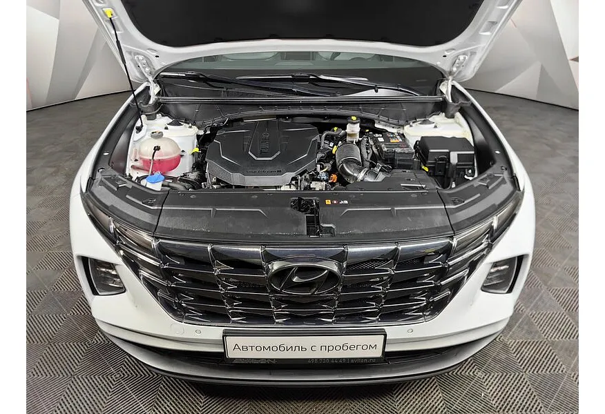 Hyundai Tucson D2.0 Smartstream 8AT 4WD (186 л.с.) Lifestyle + Smart Sense Белый в АВИЛОН. Слайд №11