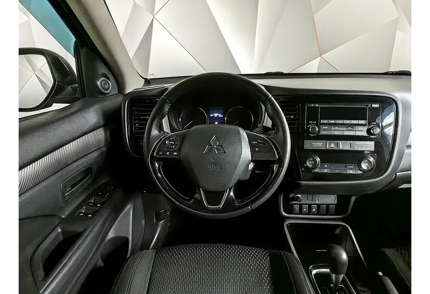 Mitsubishi Outlander 2.0 CVT (146 л.с.) Invite Черный в АВИЛОН. Слайд №20