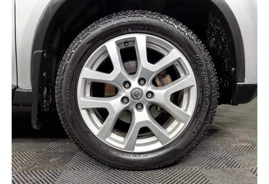 Nissan X-Trail 2.5 CVT AWD (171 л.с.) LE Top Серебристый в АВИЛОН. Слайд №20