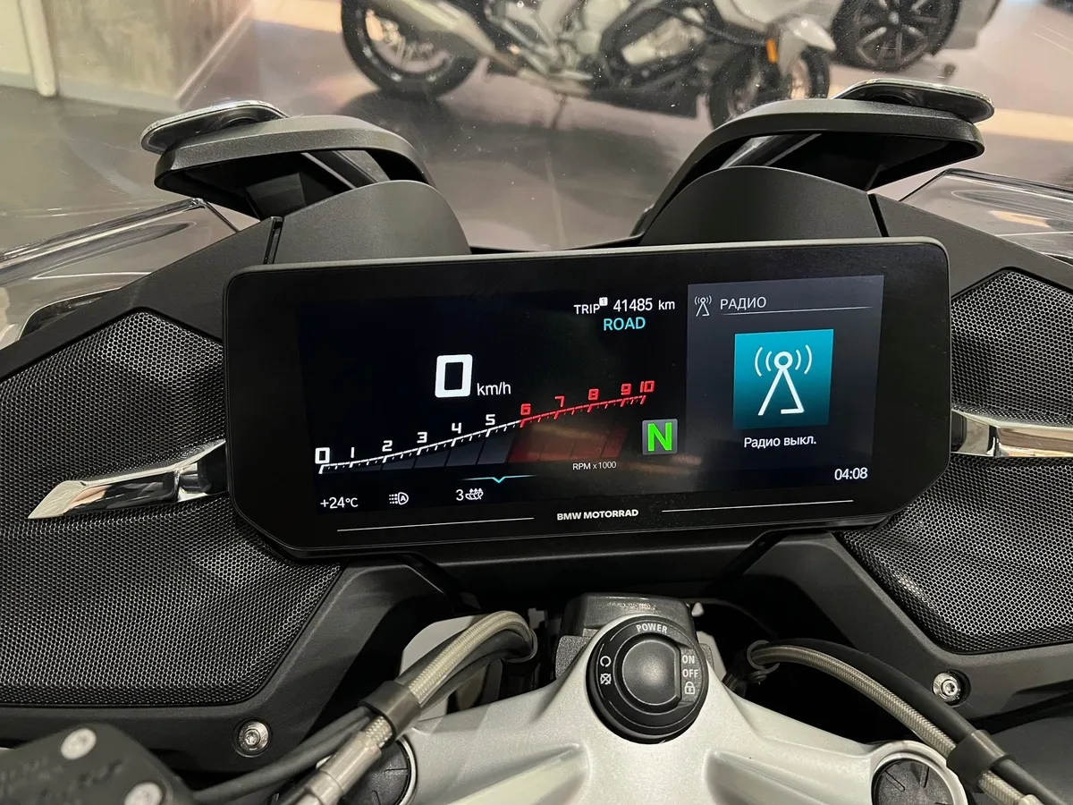 BMW Motorrad R 1250 RT R 1250 RT 1254 см³ (136) 1254 Зеленый в АВИЛОН. Слайд №6