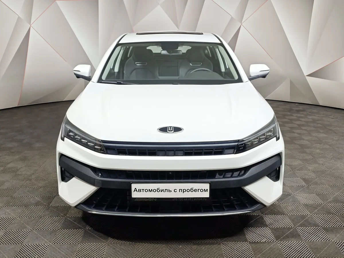 Москвич 6 1.5T CVT 2WD (136 л.с.) Business Белый в АВИЛОН. Слайд №7
