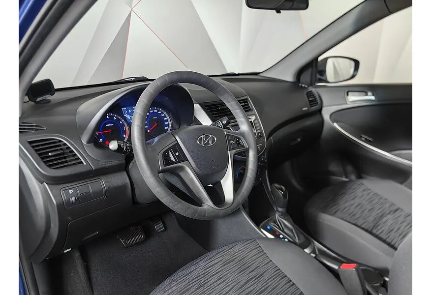 Hyundai Solaris 1.6 AT (123 л.с.) Comfort Синий в АВИЛОН. Слайд №19