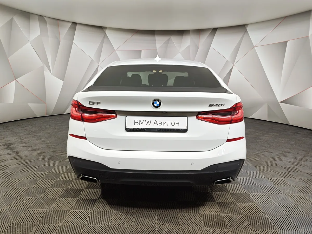 BMW 6 серия 640i Steptronic (340 л.с.) GT M sport Plus Белый в АВИЛОН. Слайд №4