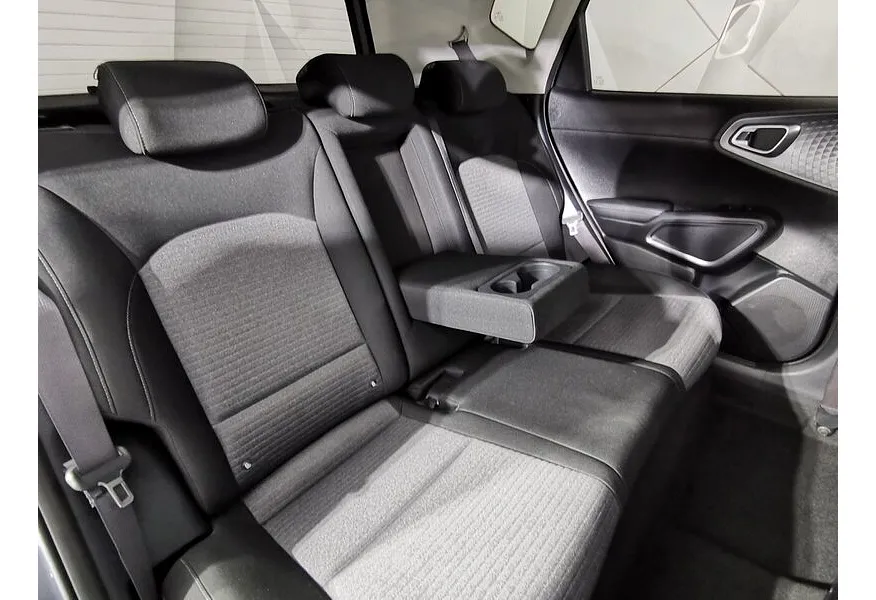 Kia Soul 2.0 MPI AT (150 л.с.) Luxe Серый в АВИЛОН. Слайд №9