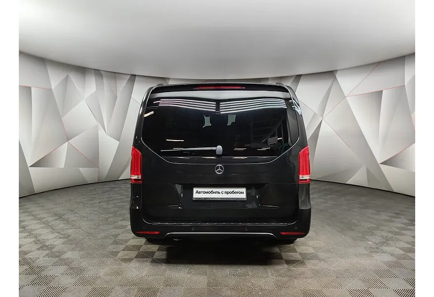 Mercedes-Benz V-Класс V 220 d AT L2 4x4 (163 л.с.) AMG Line Черный в АВИЛОН. Слайд №8