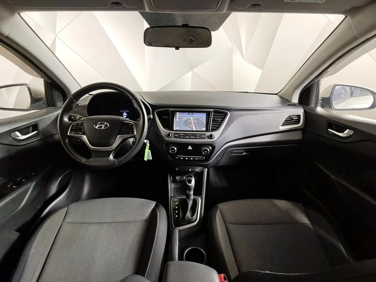 Hyundai Solaris 1.6 AT (123 л.с.) Elegance Бежевый в АВИЛОН. Слайд №14