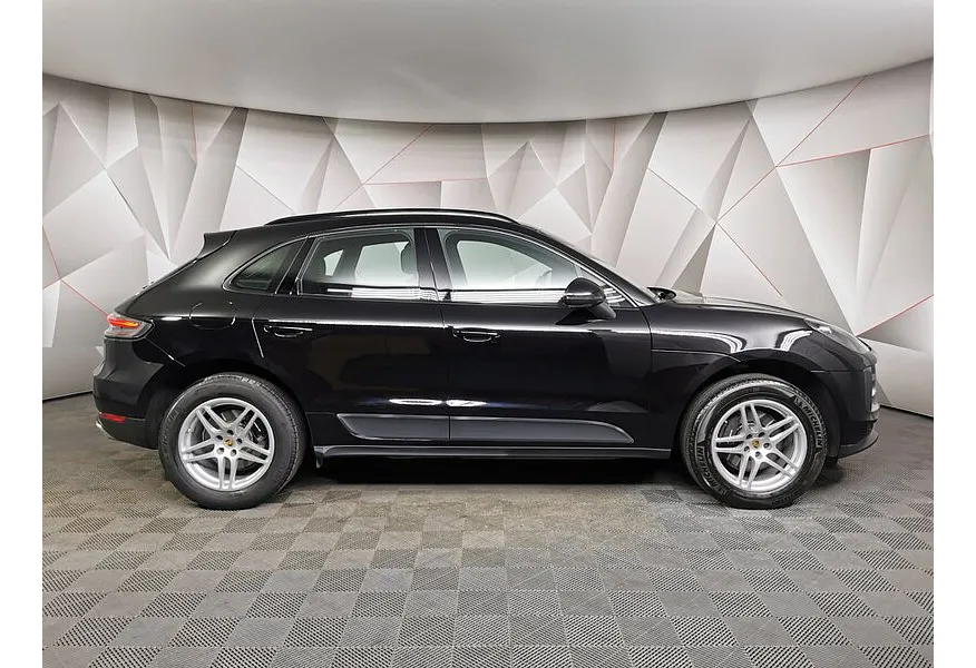Porsche Macan 2.0 PDK AWD (252 л.с.) Черный в АВИЛОН. Слайд №6