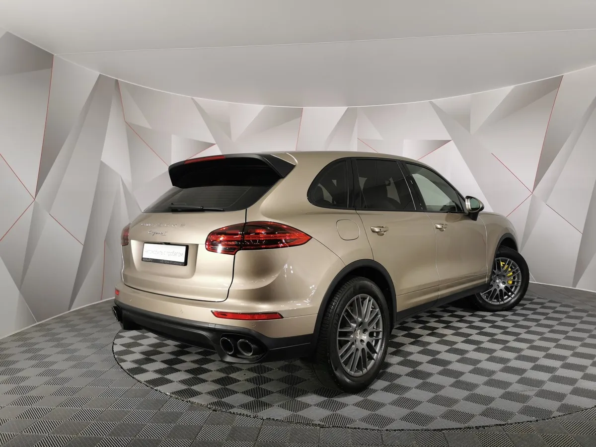 Porsche Cayenne S 3.6 Tiptronic S AWD (420 л.с.) Коричневый в АВИЛОН. Слайд №2