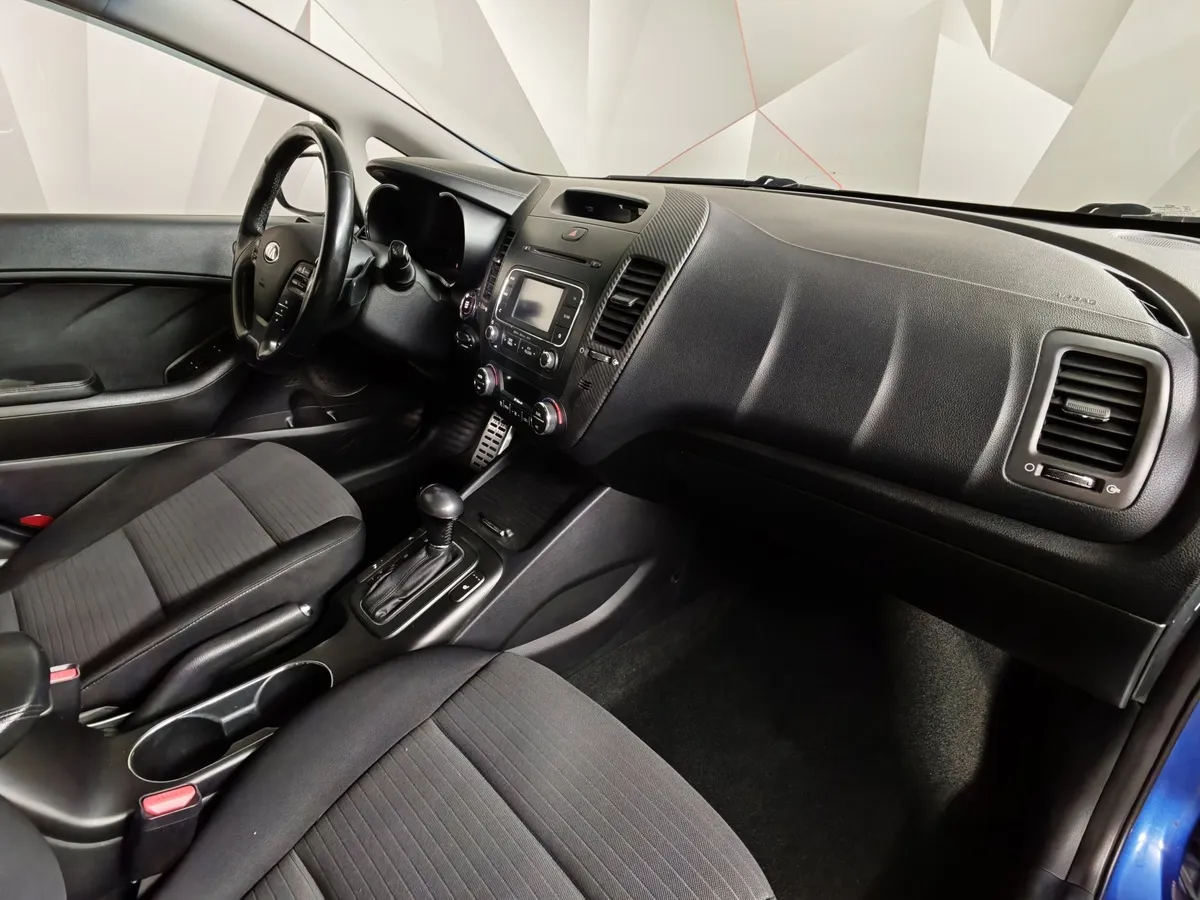 Kia Cerato 1.6 AT (130 л.с.) Синий в АВИЛОН. Слайд №13