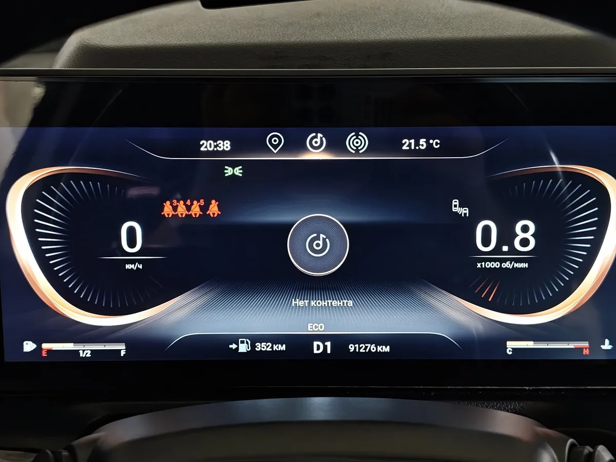 EXEED VX 2.0 AT AWD (249 л.с.) 7 мест President Белый в АВИЛОН. Слайд №18