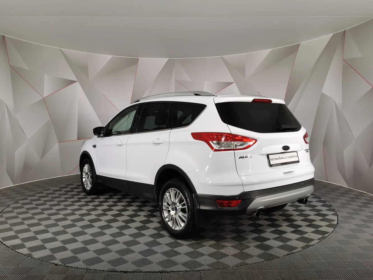 Ford Kuga 1.6 EcoBoost AT AWD (150 л.с.) Titanium Белый в АВИЛОН. Слайд №4