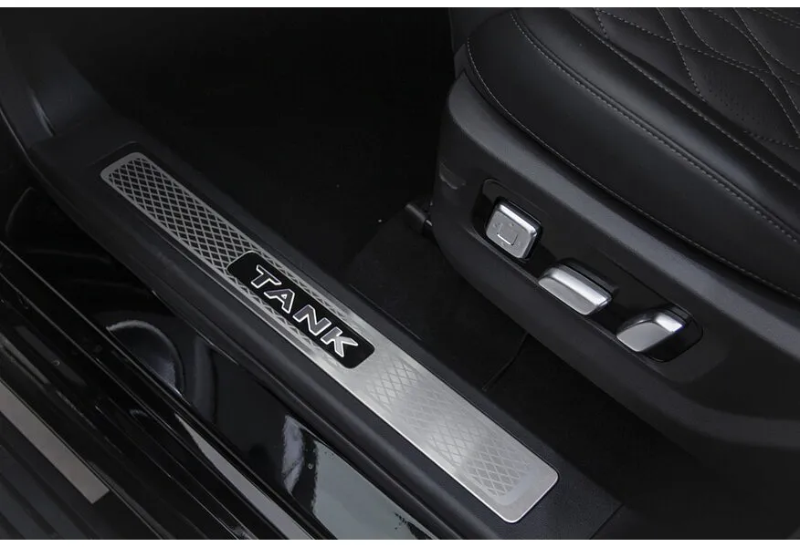 TANK 500 3.0 Turbo V6 AT 4WD (354 л.с.) Blacktrail Черный в АВИЛОН. Слайд №21