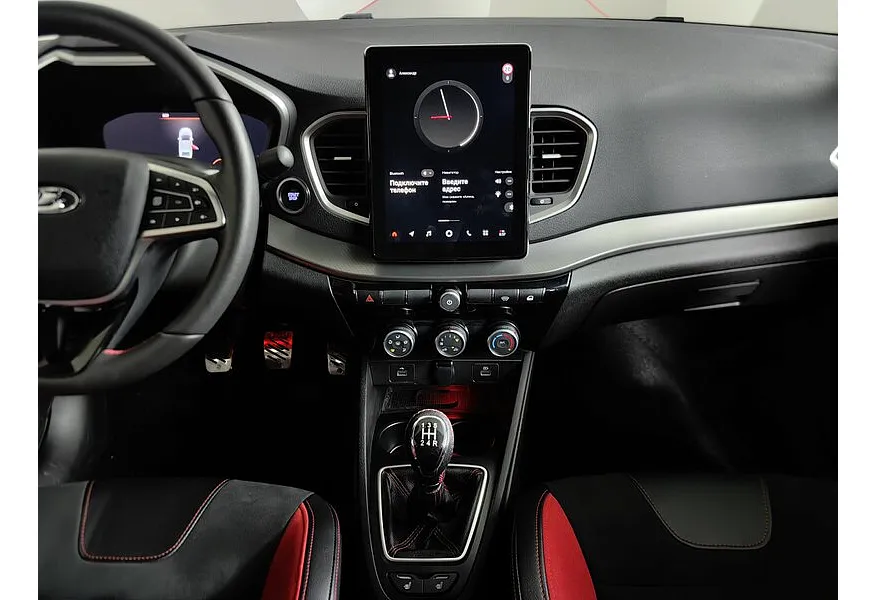 ВАЗ (Lada) Vesta 1.8 MT (145 л.с.) Белый в АВИЛОН. Слайд №15 ВАЗ (Lada) Vesta 1.8 MT (145 л.с.) Белый в АВИЛОН. Слайд №15