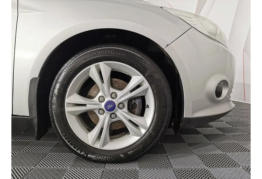 АВИЛОН - Ford Focus 1.6 MT (105 л.с.) Trend Серебристый - slide 14