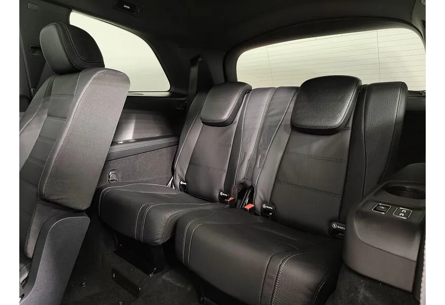 Mercedes-Benz GLS 450 9G-TRONIC 4Matic (381 л.с.) Черный в АВИЛОН. Слайд №10