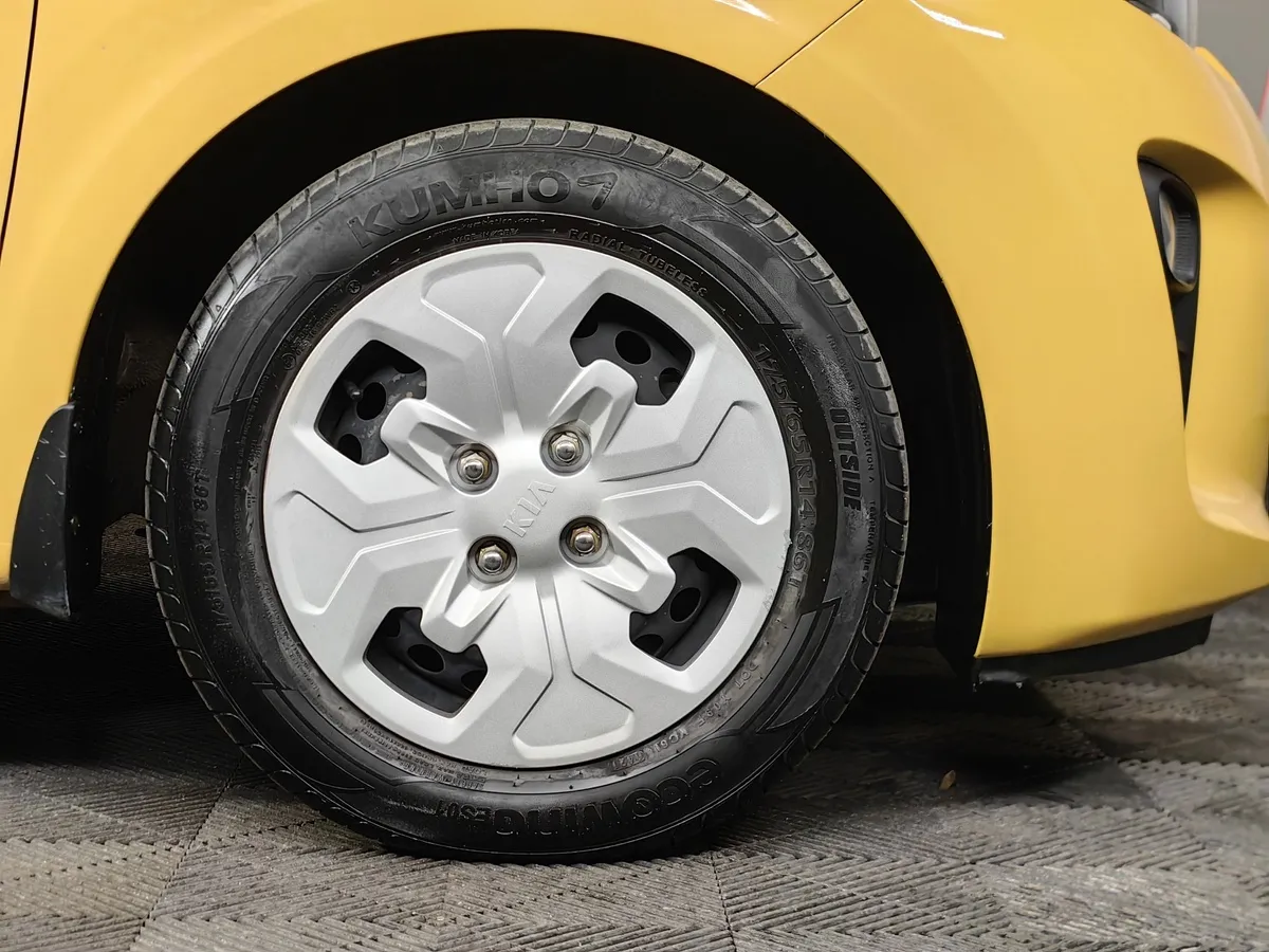 Kia Picanto 1.0 MT (67 л.с.) Comfort Желтый в АВИЛОН. Слайд №9