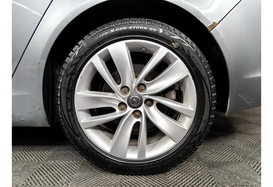 Opel Insignia 2.0 CDTI AT (160 л.с.) Серый в АВИЛОН. Слайд №9