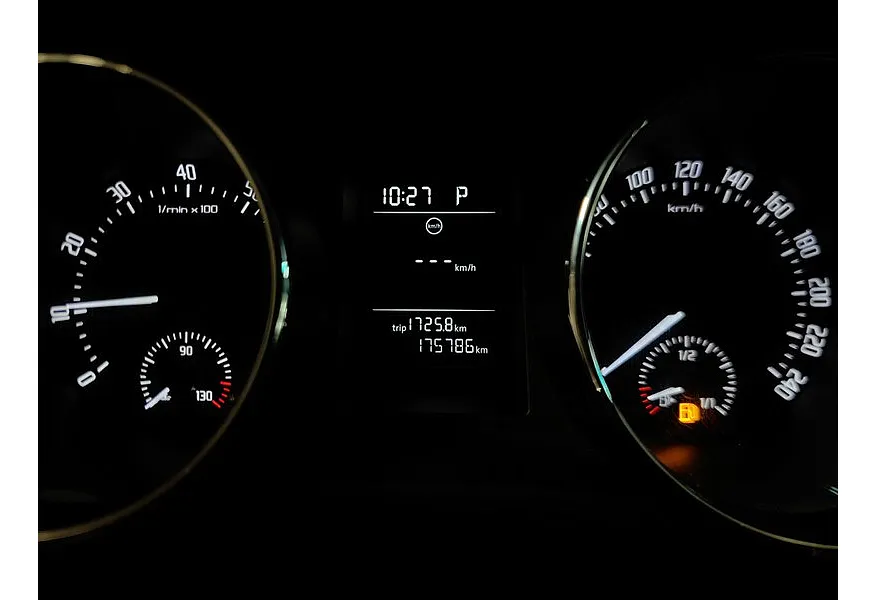 АВИЛОН - Skoda Yeti 1.8 TSI 4x4 DSG (152 л.с.) Белый - slide 18