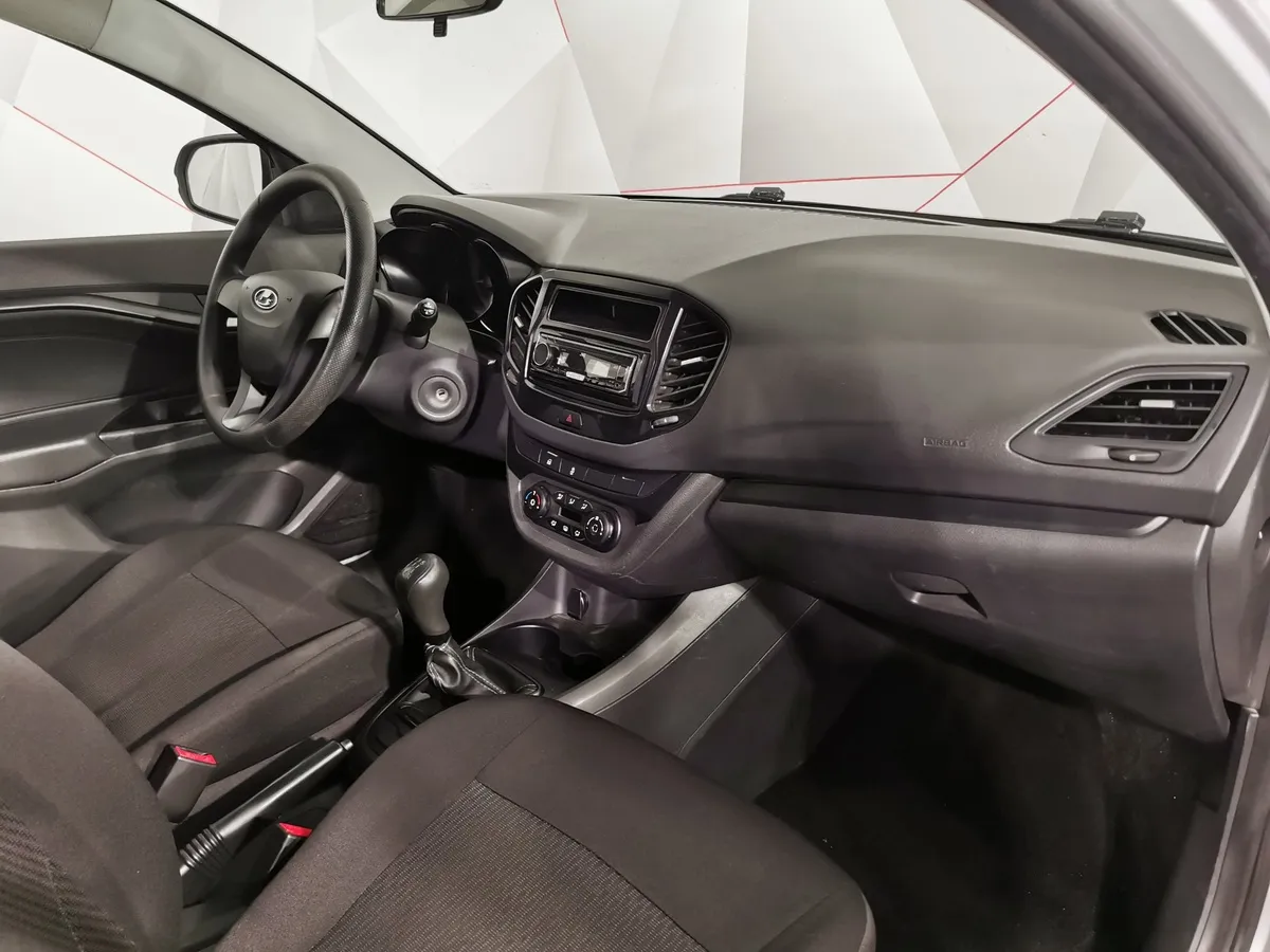 ВАЗ (Lada) Vesta 1.6 MT (106 л.с.) Comfort Winter Серый в АВИЛОН. Слайд №11