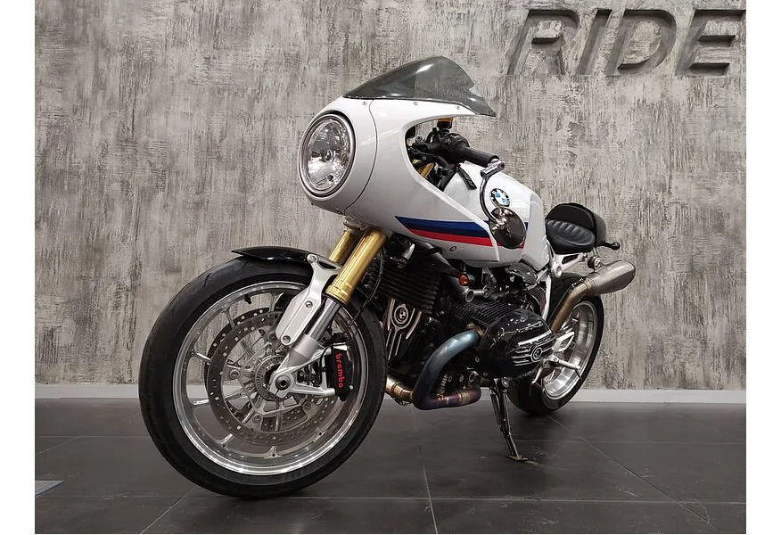 АВИЛОН - BMW Motorrad R nineT Racer R nineT Racer 1170 см³ (110) 1170 Белый - slide 9493928