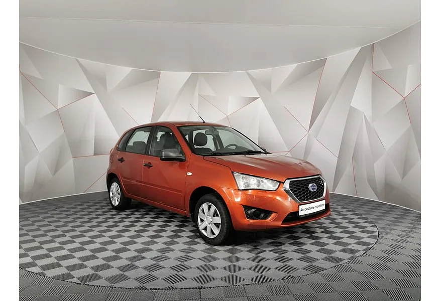 LIVE. Слайд №2