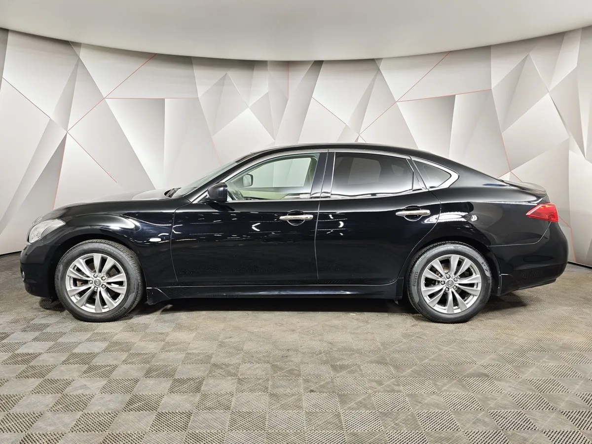 Infiniti M-Series M25 AT (222 л.с.) Premium Черный в АВИЛОН. Слайд №5