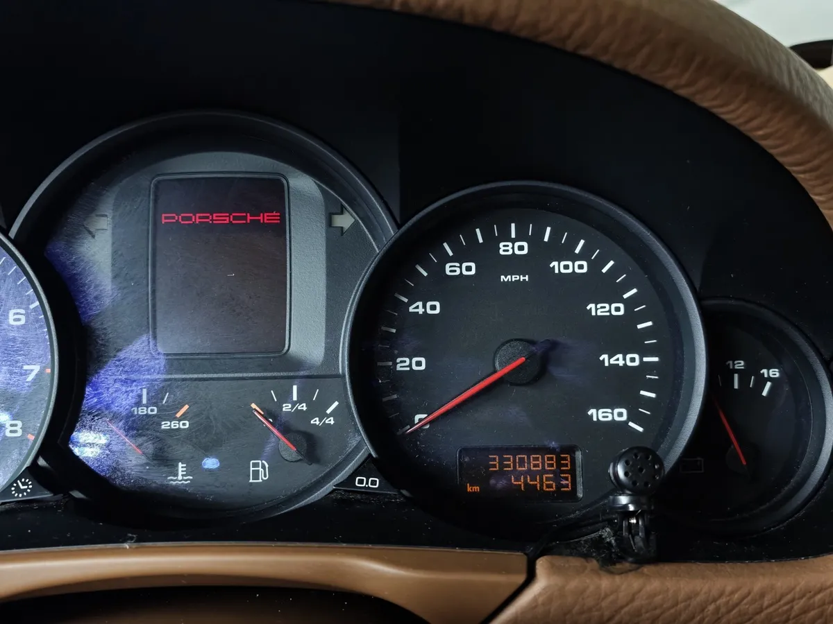 Porsche Cayenne 3.2 MT (250 л.с.) Черный в АВИЛОН. Слайд №17