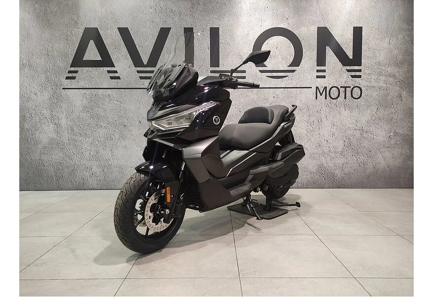 АВИЛОН - VOGE SR4 Max 350 см³ (28 л.с.) (28) 350 Черный - slide 0