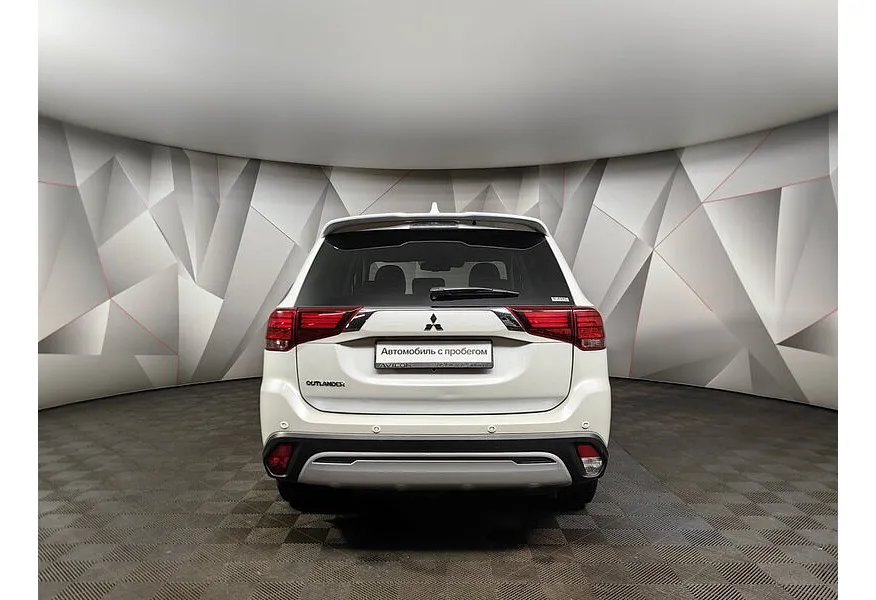 LIVE. Слайд №6