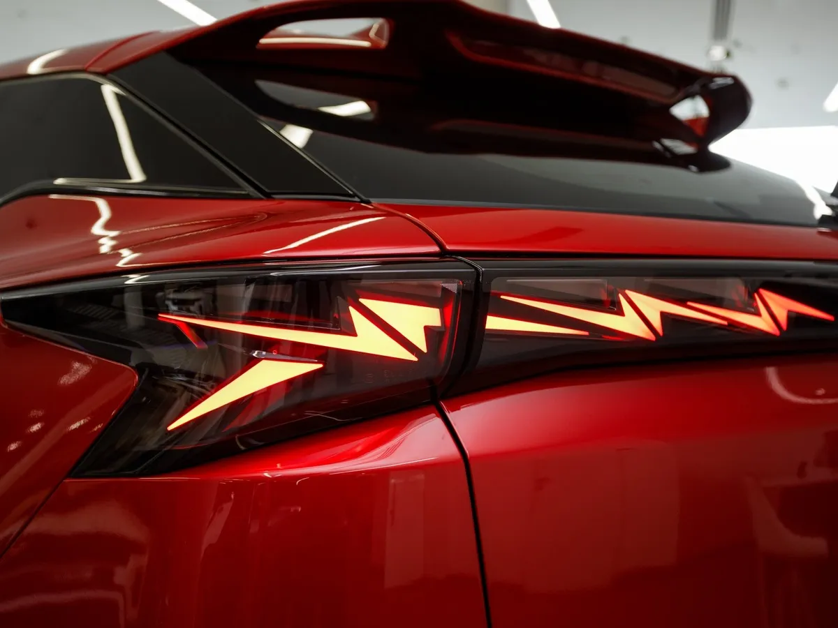 Omoda C5 1.5T DCT FWD (147 л.с.) Стиль Красный в АВИЛОН. Слайд №20
