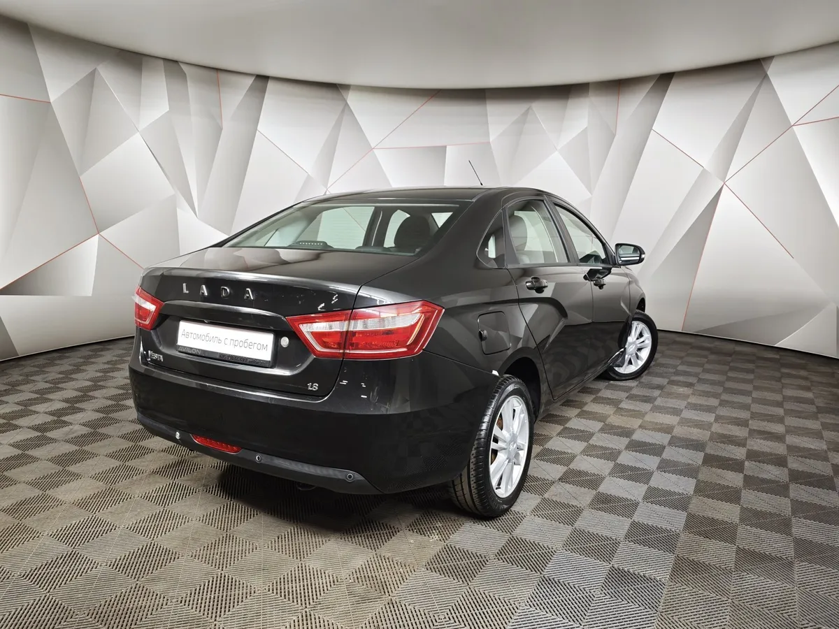 ВАЗ (Lada) Vesta 1.8 AMT (122 л.с.) Черный в АВИЛОН. Слайд №2