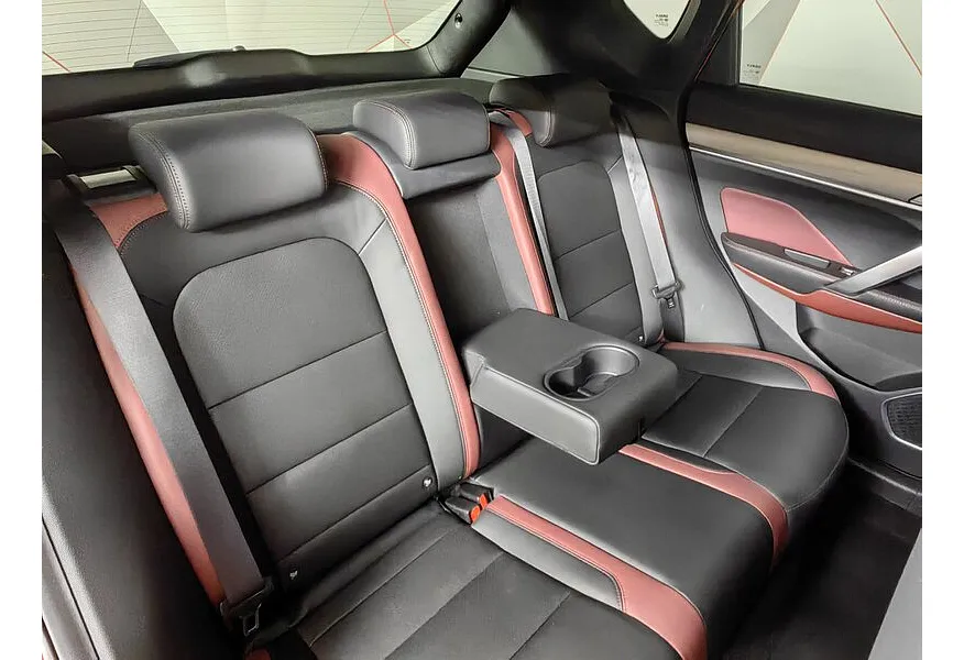 Geely Coolray 1.5T 7DCT 2WD (150 л.с.) Flagship Красный в АВИЛОН. Слайд №16