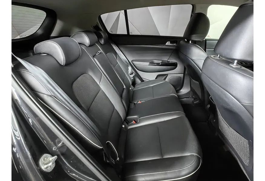 Kia Sportage 2.0 MPI AT 4WD (150 л.с.) Luxe Черный в АВИЛОН. Слайд №16