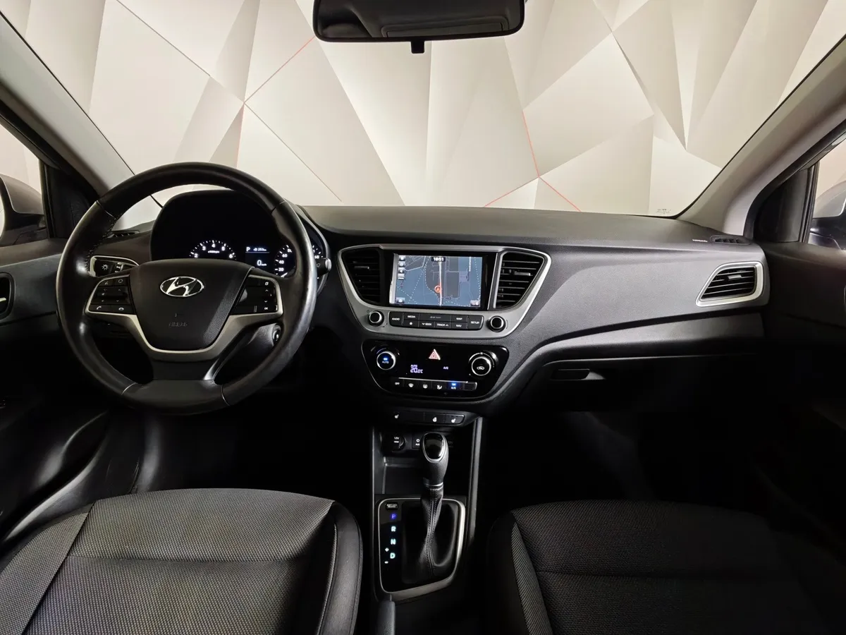 Hyundai Solaris 1.6 AT (123 л.с.) Elegance Серебристый в АВИЛОН. Слайд №14
