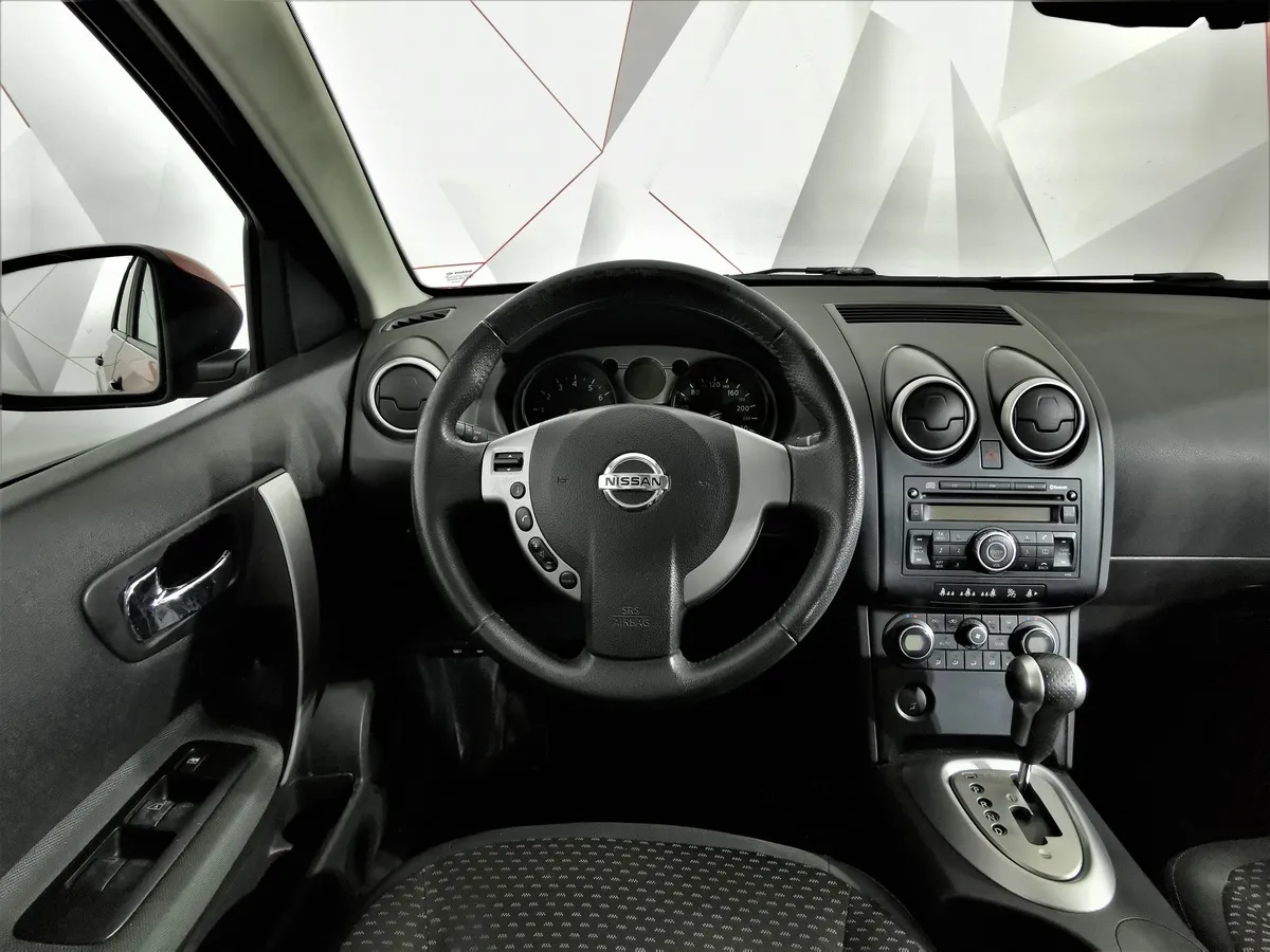 Nissan Qashqai 2.0 CVT FWD (141 л.с.) XE Красный в АВИЛОН. Слайд №18