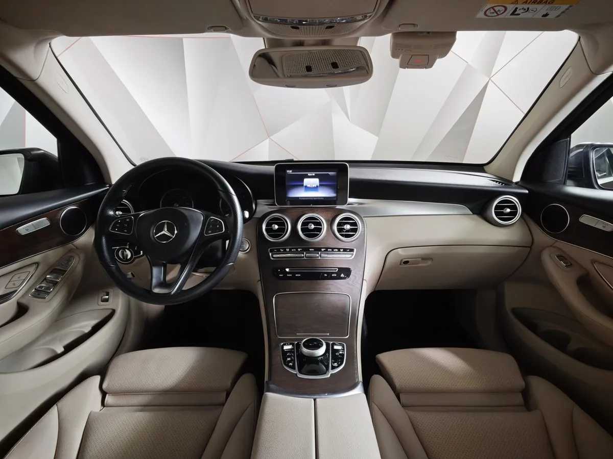 Mercedes-Benz GLC 220 d 9G-TRONIC 4MATIC (170 л.с.) Особая серия Коричневый в АВИЛОН. Слайд №13