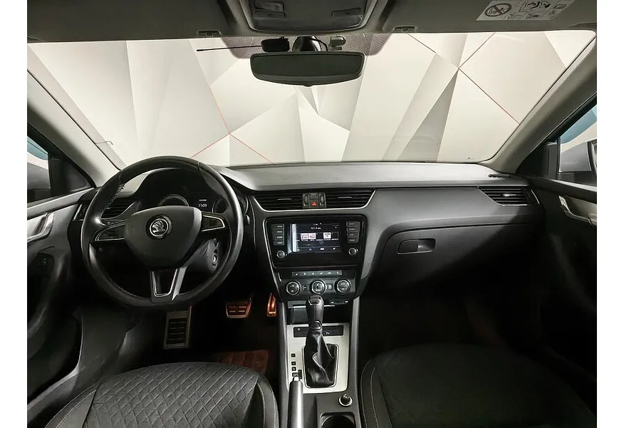 Skoda Octavia 1.6 AT (110 л.с.) Серебристый в АВИЛОН. Слайд №14