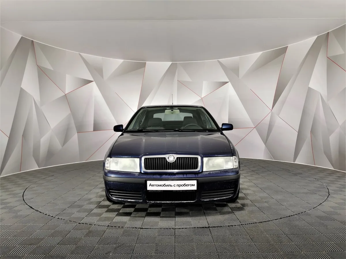 Skoda Octavia 1.6 MPI MT (102 л.с.) Синий в АВИЛОН. Слайд №7