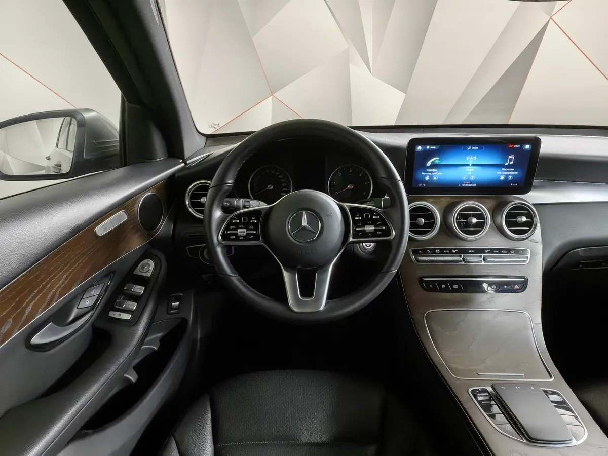 Mercedes-Benz GLC 220 d 9G-TRONIC 4MATIC (194 л.с.) Premium Серебристый в АВИЛОН. Слайд №17