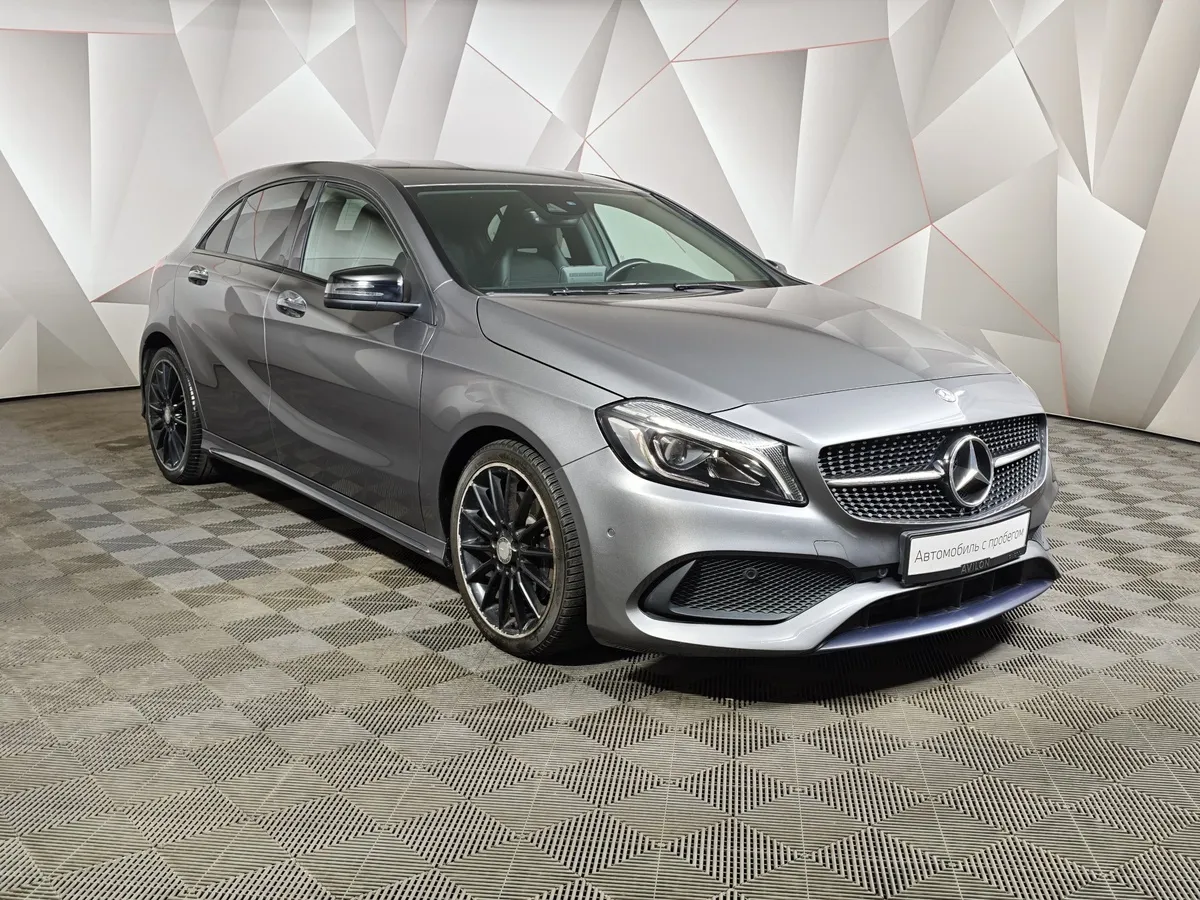 Mercedes-Benz A-Класс A 220 4MATIC (184 л.с.) Особая серия Серый в АВИЛОН. Слайд №3