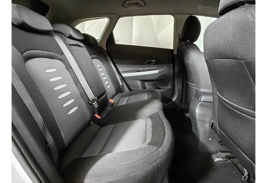 Kia Ceed 1.6 MT (129 л.с.) Comfort Белый в АВИЛОН. Слайд №16