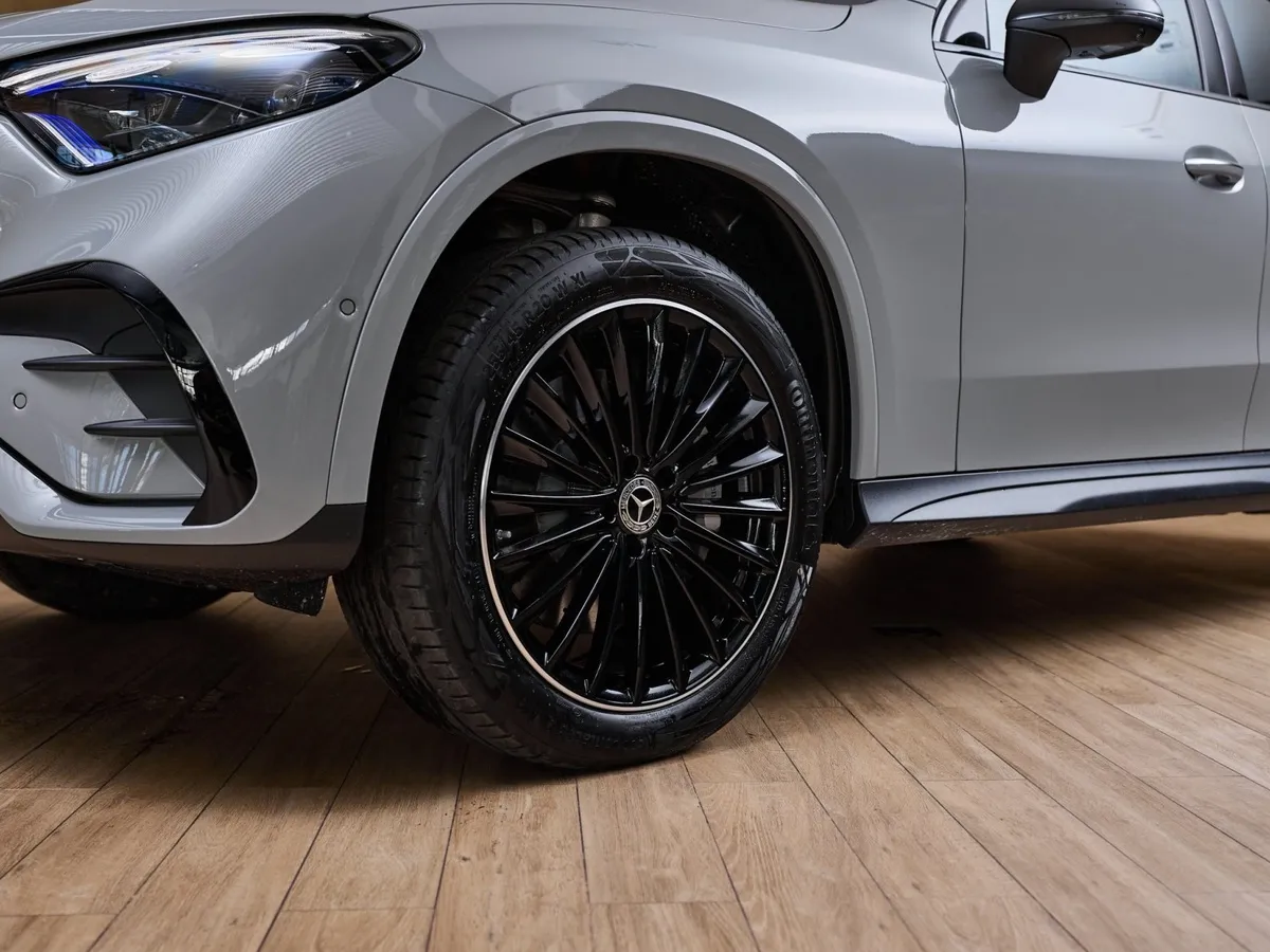 Mercedes-Benz GLC Купе 300 9G-TRONIC 4MATIC (272 л.с.) Серый в АВИЛОН. Слайд №12