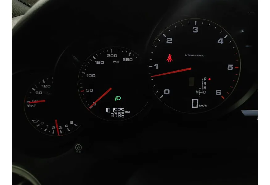 Porsche Cayenne Diesel 3.0 Tiptronic S AWD (245 л.с.) Коричневый в АВИЛОН. Слайд №16