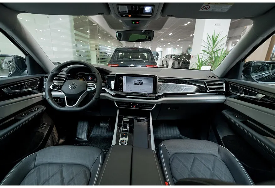 АВИЛОН - Volkswagen Teramont 2.0 TSI AT 4Motion (220 л.с.) Respected flagship version Черный - slide 4