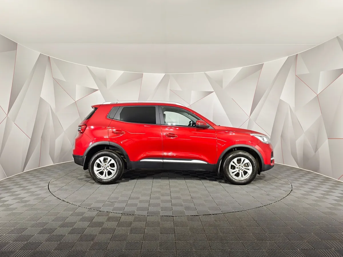 Chery Tiggo 4 1.5 CTV (113 л.с.) Luxury Красный в АВИЛОН. Слайд №6