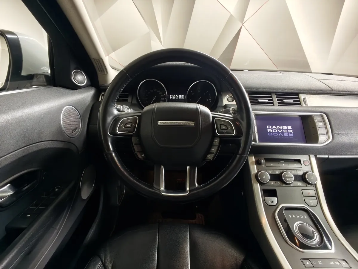 Land Rover Range Rover Evoque 2.2 TD AT AWD (190 л.с.) Dynamic Белый в АВИЛОН. Слайд №19
