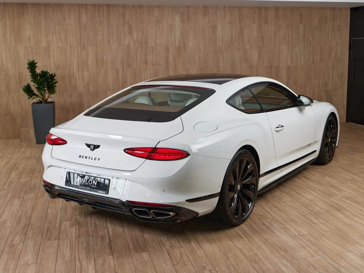 Bentley Continental GT 4.0h 8DCT 4WD (782 л.с.) Белый в АВИЛОН. Слайд №5