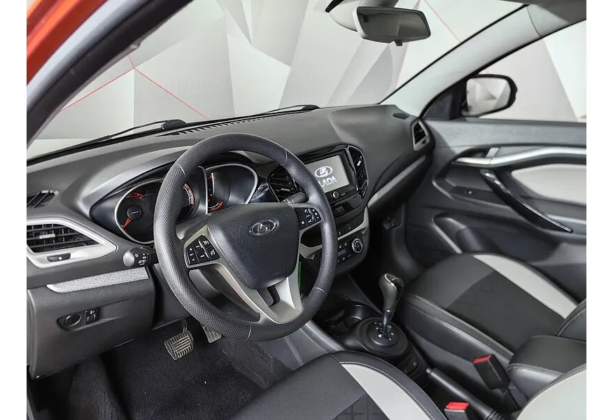 ВАЗ (Lada) Vesta 1.8 AMT (122 л.с.) Оранжевый в АВИЛОН. Слайд №19