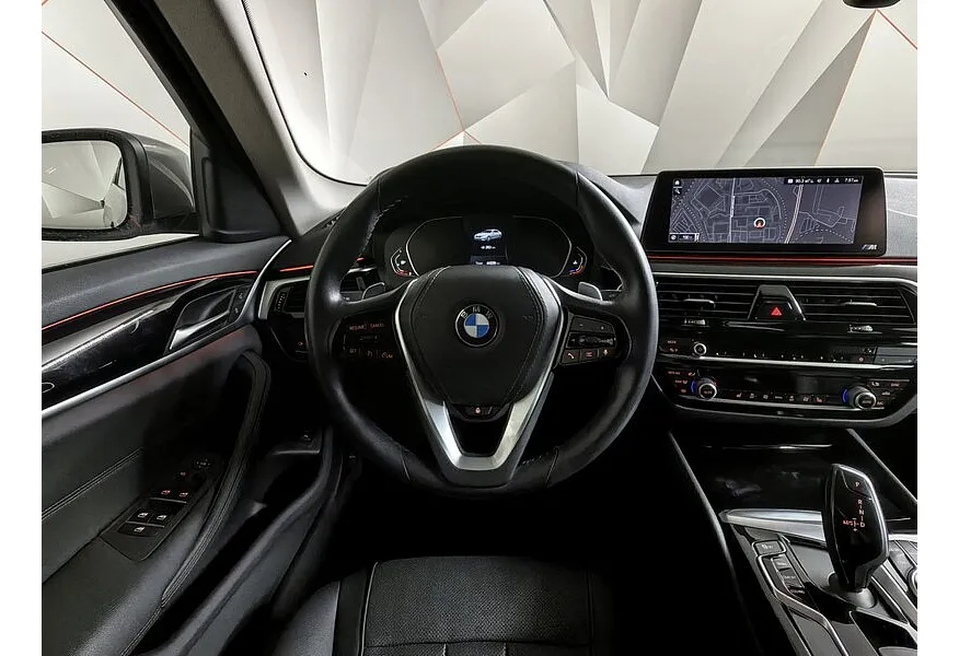 BMW 5 серия 520i Steptronic (184 л.с.) Business Серый в АВИЛОН. Слайд №15